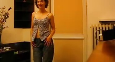 তরুণ সুন্দরী Tati একটি প্রচণ্ড সেক্সি বিএফ এইচডি সেক্সি বিএফ উত্তেজনা পেতে একটি dildo ব্যবহার করে