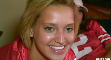 তরুণ গার্লফ্রেন্ড একটি লোক থেকে সেক্স সেক্সি ভিডিও এইচডি একটি cunnilingus পেয়েছিলাম এবং ভগ মধ্যে fucked ছিল