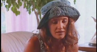 সেক্স বাঙালি সেক্সি ভিডিও কাস্টিং এ গার্লফ্রেন্ডরা পালাক্রমে গভীর ব্লোজব করছে।