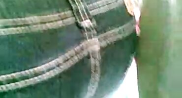 একটি পরিদর্শনে একটি যুবতী মহিলার বাঙালি সেক্সি ভিডিও একটি শিশ্ন চুষে এবং একটি লোকের সাথে প্রতিটা উপায়ে চোদাচুদি করে