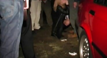 অর্ধ নগ্ন মেয়েরা একে সেক্সি বিএফ বাঙালি অপরকে এবং ছেলেদের ভালবাসে