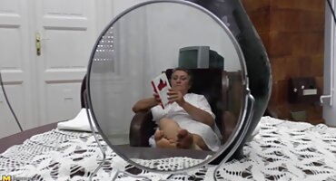 লিসা ঘরের সিঁড়ি এবং রসালো চোদার সেক্সি বিএফ পরে চোদা