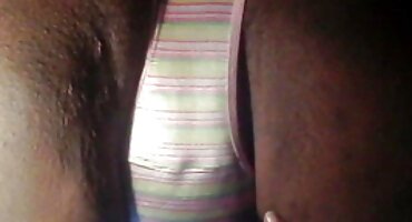 সুন্দর মাই সহ অল্প বয়স্ক বুকের মেয়ে জিভের উপর কাম সেক্সি সেক্স ভিডিও পায়