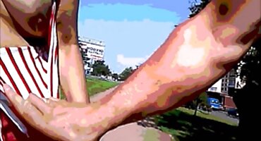 লোকটি মহিলার পা নিয়ে গেল, সেগুলিকে ছড়িয়ে দিল বাংলা সেক্সি ভিডিও মুভি এবং চুদলো, এবং মহিলাটি হাহাকার করছিল।