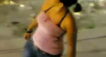 ম্যানেজার ডাবলু ডাবলু সেক্সি ভিডিও বড় boobs এবং লোমশ ভগ সঙ্গে বেশ্যা fucks