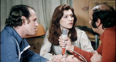 একটি শীতল কুক্কুট এবং একটি লোক বাংলা সেক্সি ভিডিও মুভি সঙ্গে খোলা বাতাসে রাতের সেক্স