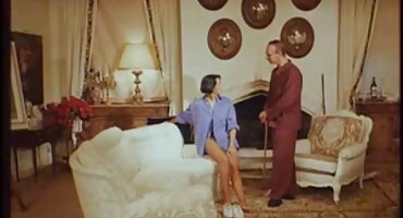 একটি বড় শিশ্ন সঙ্গে একটি লোক fucked এবং একটি বাঙালি সেক্সি বিএফ সুন্দর শ্যামাঙ্গিণী মুখের মধ্যে কাম