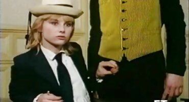 একজন বয়স্ক মাতাল সেক্সি ভিডিও সেক্স একটি যুবতী দুশ্চরিত্রা প্রলুব্ধ এবং একটি সৌন্দর্য fucked