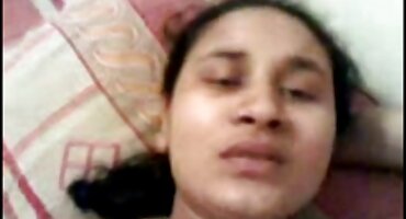 লোকটি কুত্তাটিকে এত কঠিনভাবে চুদলো সেক্স সেক্সি ভিডিও এইচডি যে সে তিনবার শেষ হয়ে গেল।